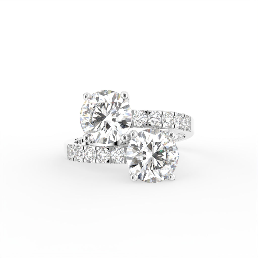 18K Bespoke Round Brilliant Diamond Ring — TOP