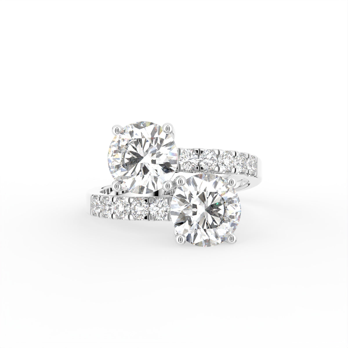 18K Bespoke Round Brilliant Diamond Ring — TOP
