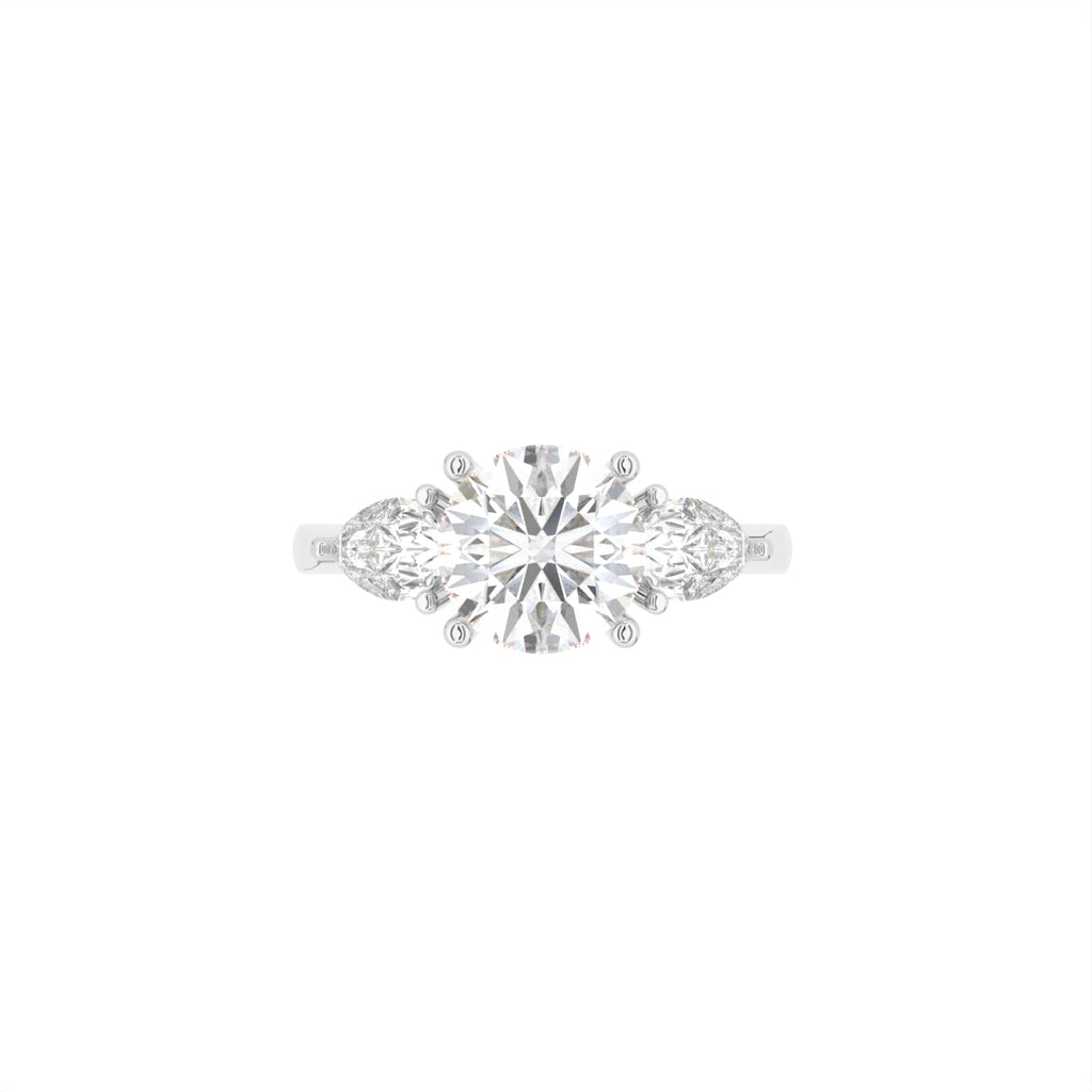 18K White Gold Trilogy Round Diamond Ring — TOP