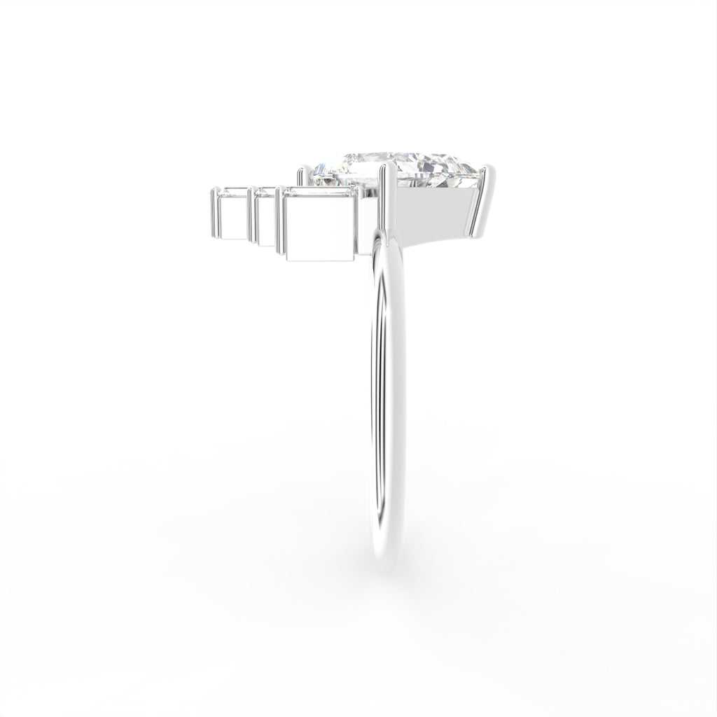 18K White Gold Kite Baguette Diamond Ring — SIDE