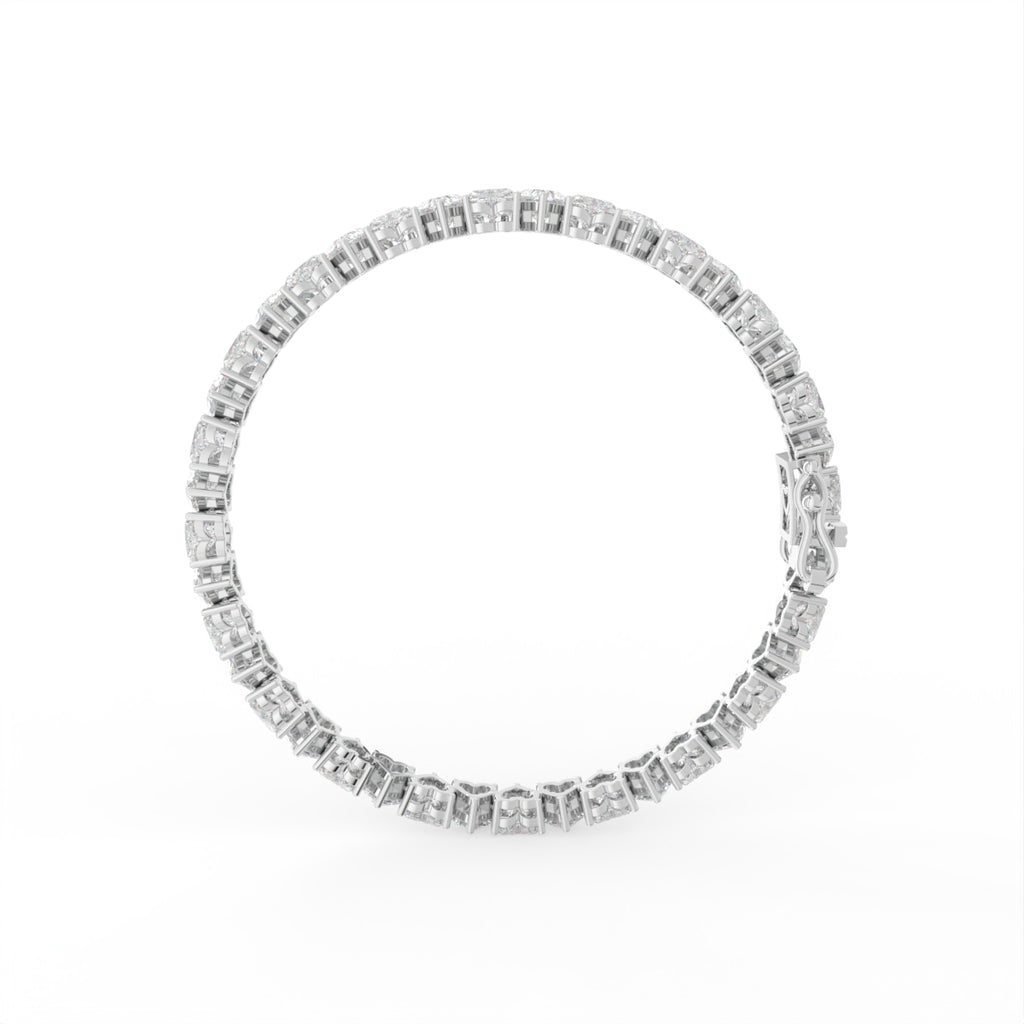 18K Heart Diamond Bracelet — FRONT