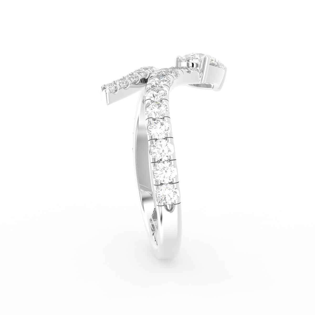 18K Pear Diamond Ring — SIDE