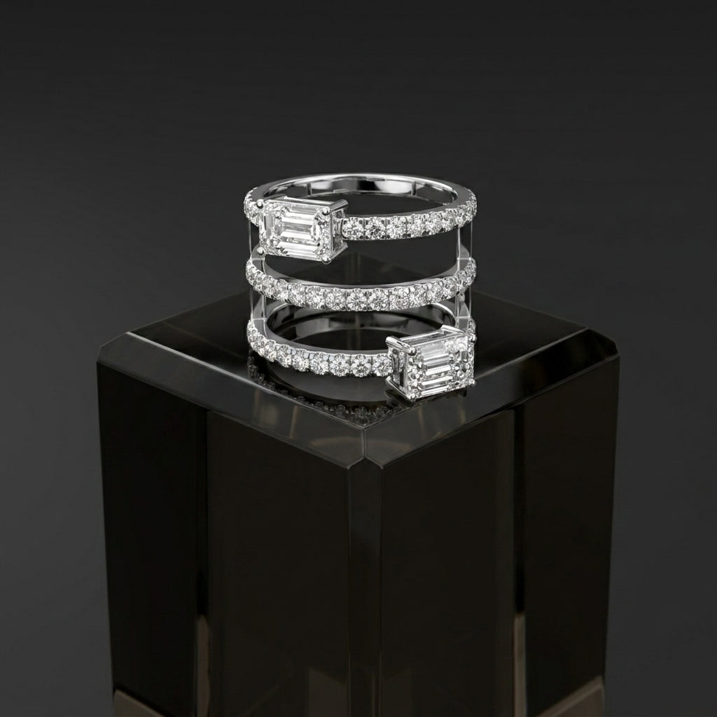 18K Yellow Gold Emerald Diamond Ring