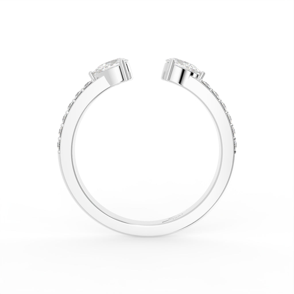 18K Bespoke Pear Diamond Ring — FRONT