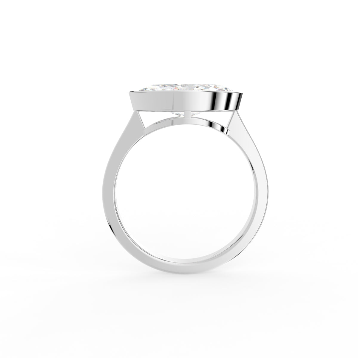 18K Solitaire Marquise Diamond Ring — FRONT