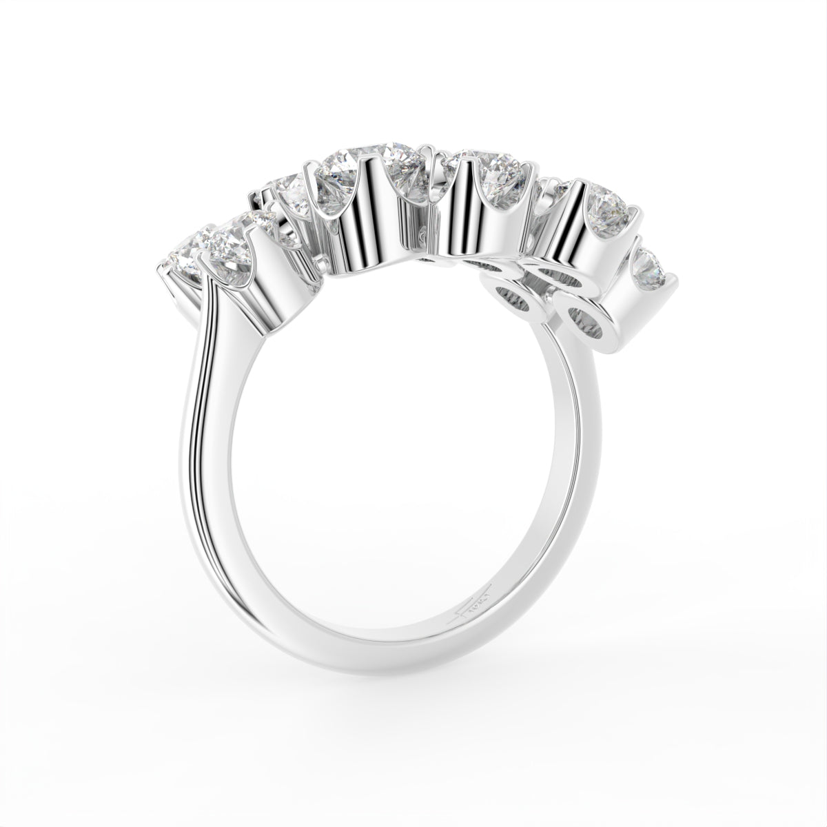 18K White Gold Round Diamond Cocktail Ring — 3D VIEW