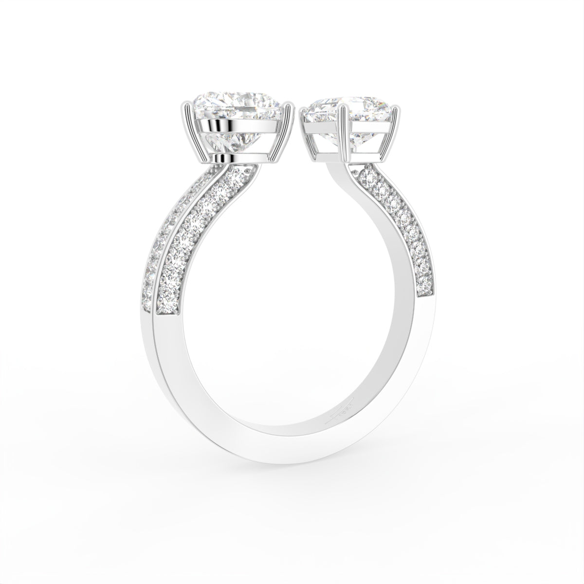 18K Bespoke Heart Diamond Ring — 3D VIEW