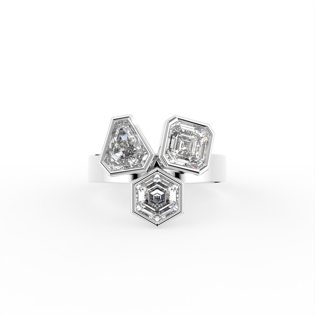 18K Bespoke Diamond Ring — TOP
