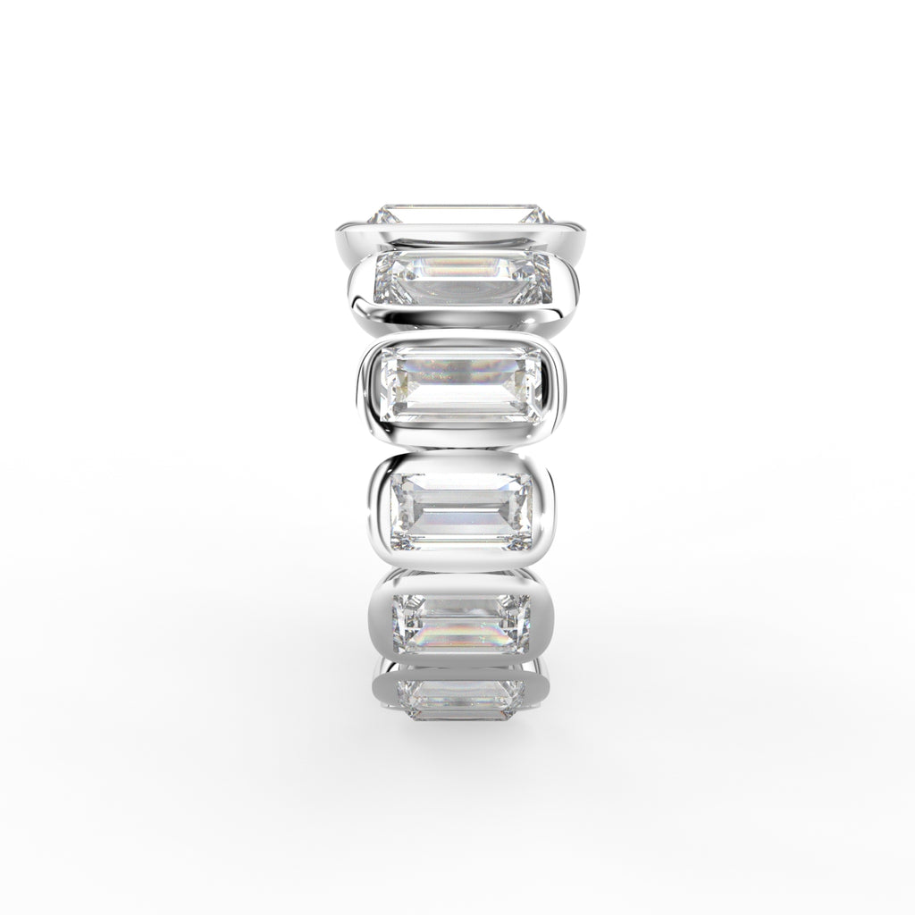 18K White Gold Bespoke Baguette Diamond Ring — SIDE