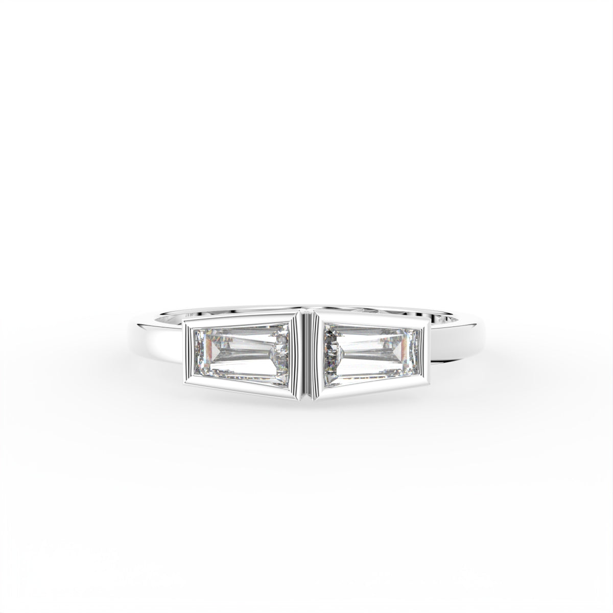 18K White Gold Baguette Diamond Ring — TOP