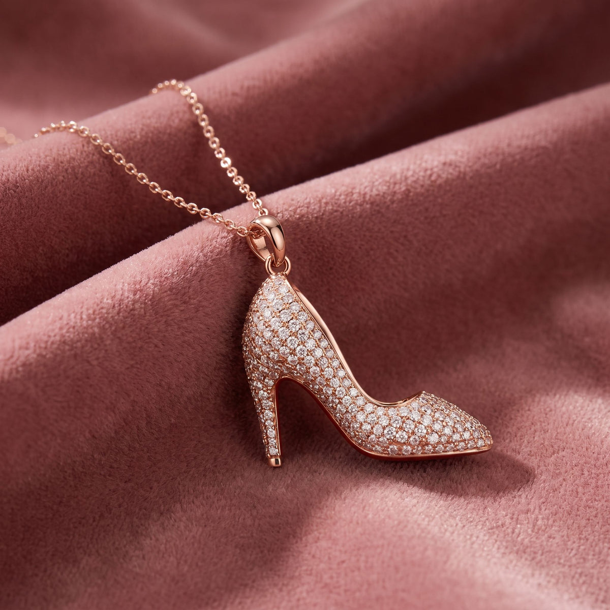18K Stiletto Pave Diamond Pendant — AI cloth, in-house