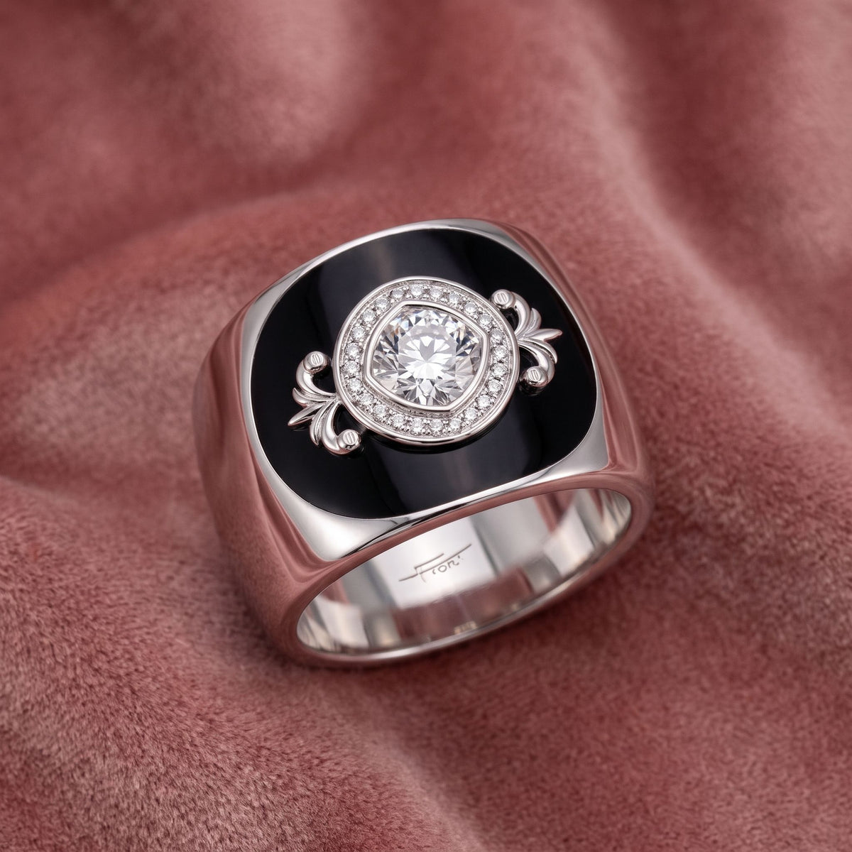 18K Halo Round Diamond Ring — AI cloth, in-house