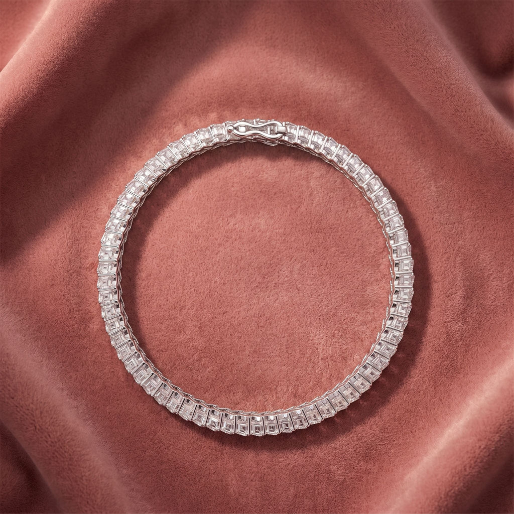 18K Bespoke Baguette Diamond Bracelet — AI cloth, in-house