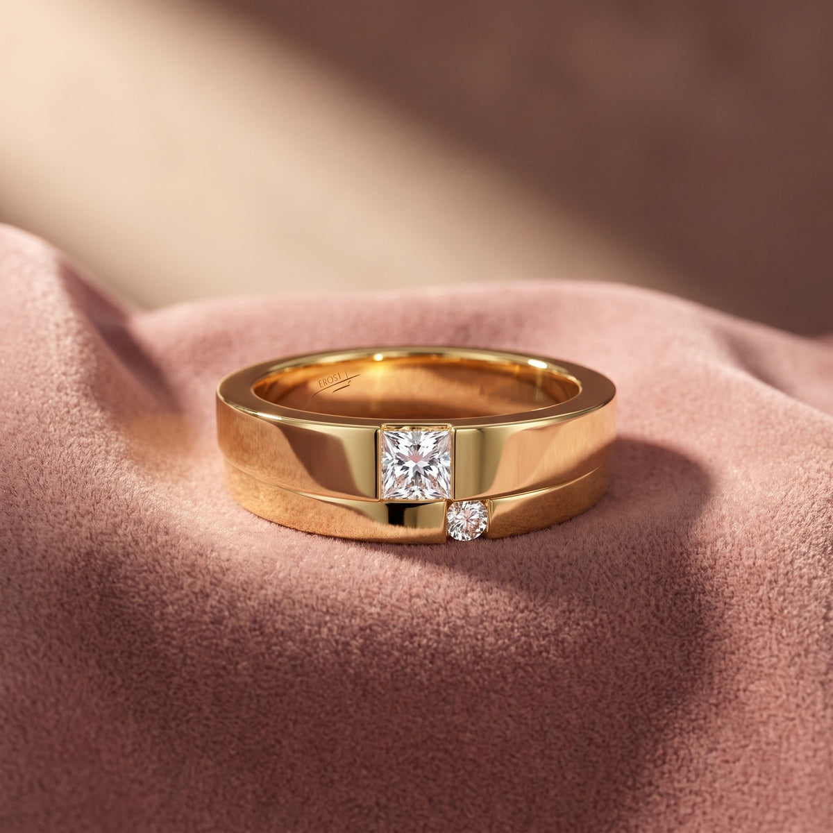 18K Round Solitaire Diamond Ring — AI cloth, in-house