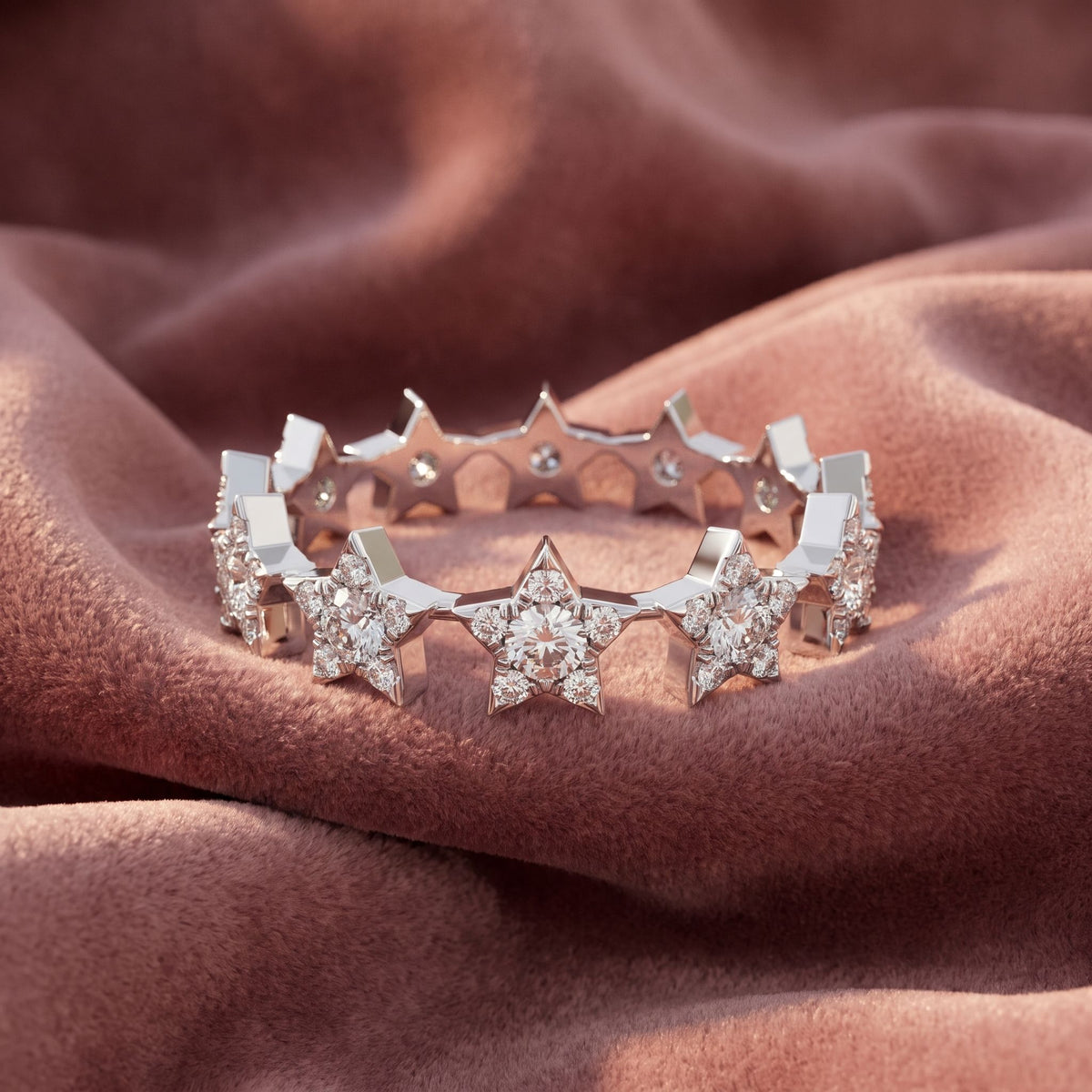 14K Star Round Diamond Ring — AI cloth, in-house