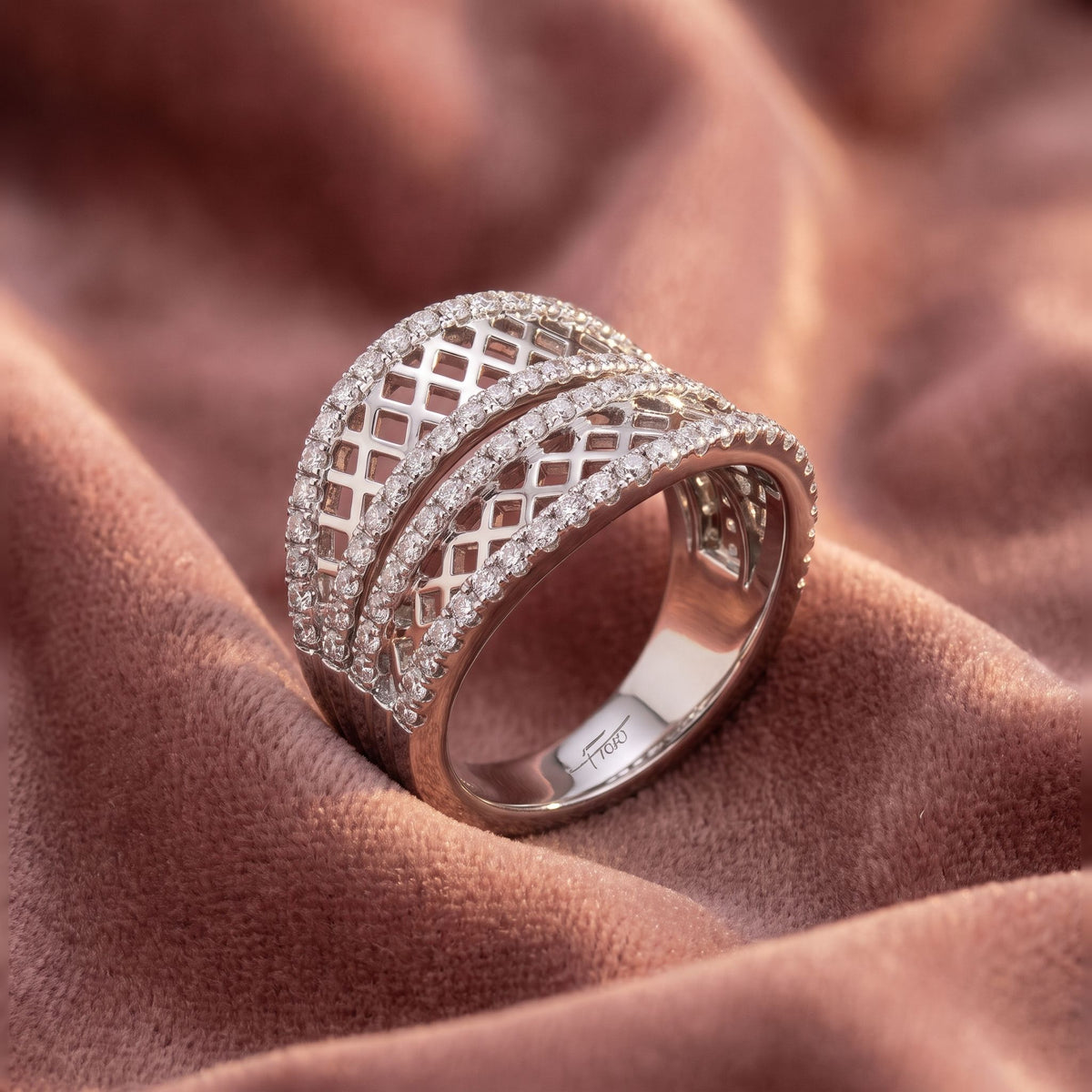 18K Bespoke Diamond Ring — AI cloth, in-house