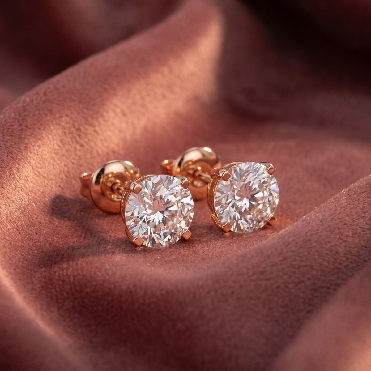 18K Round Solitaire Diamond Earrings — AI cloth, in-house