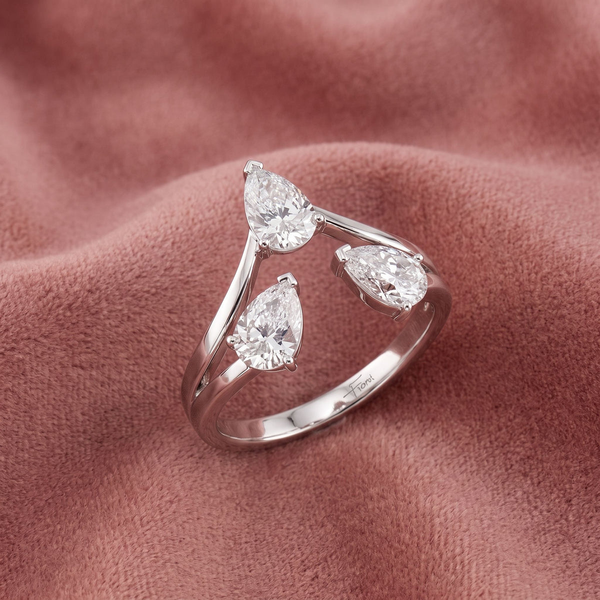 18K Bespoke Pear Diamond Ring — AI cloth, in-house