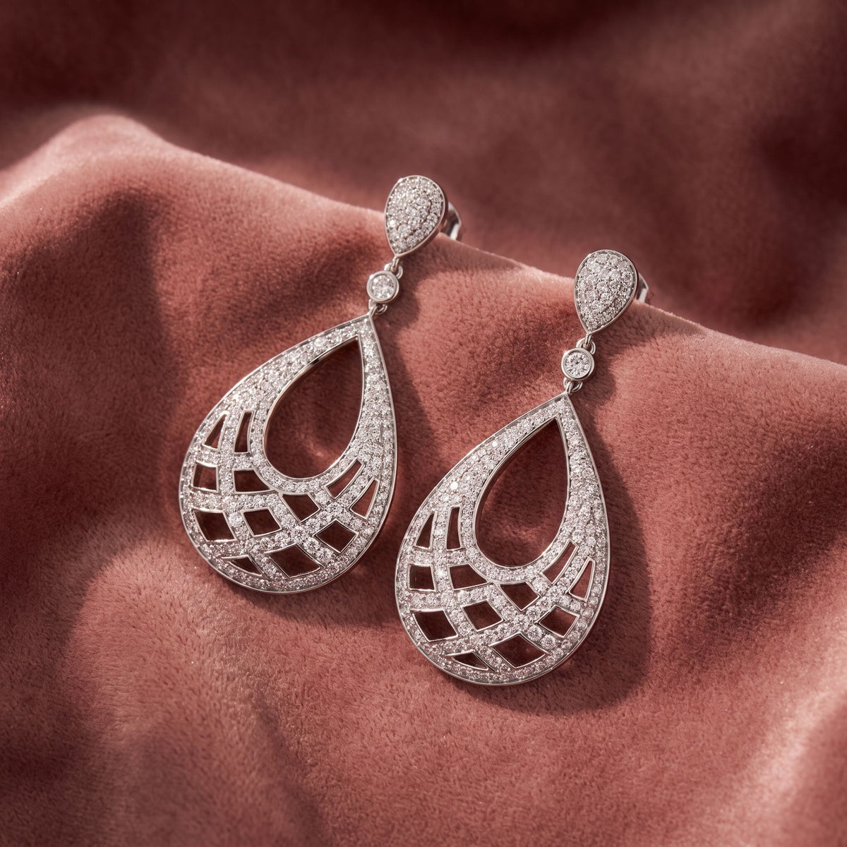 18K Drop Teardrop Diamond Earrings — AI cloth, in-house