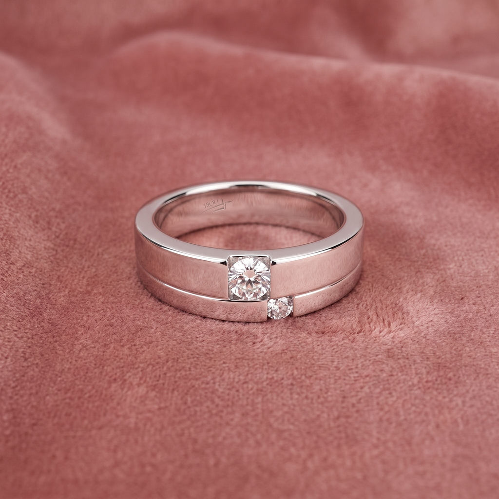 18K Round Solitaire Diamond Ring — AI cloth, in-house