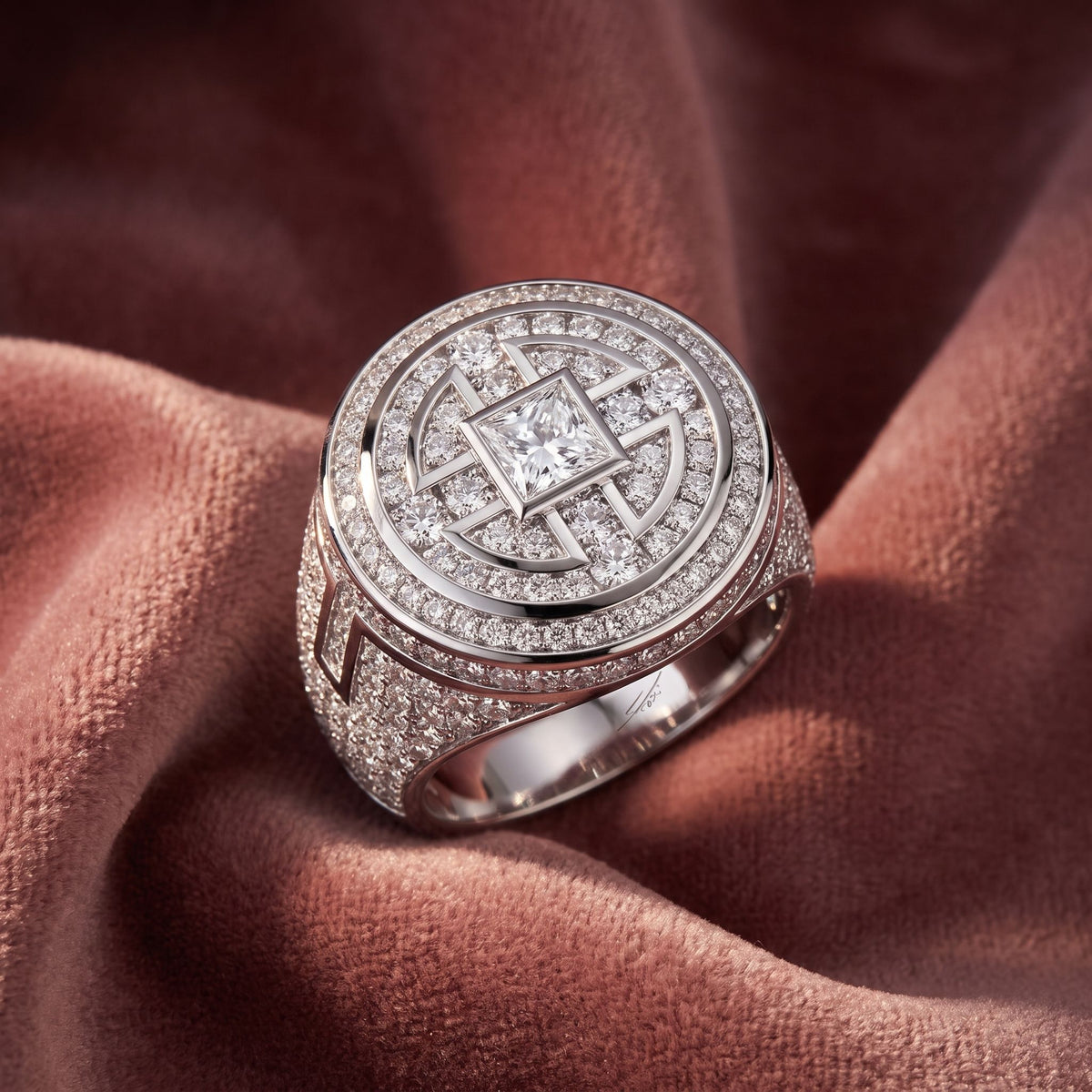 14K Bespoke Round Pave Diamond Ring — AI cloth, in-house
