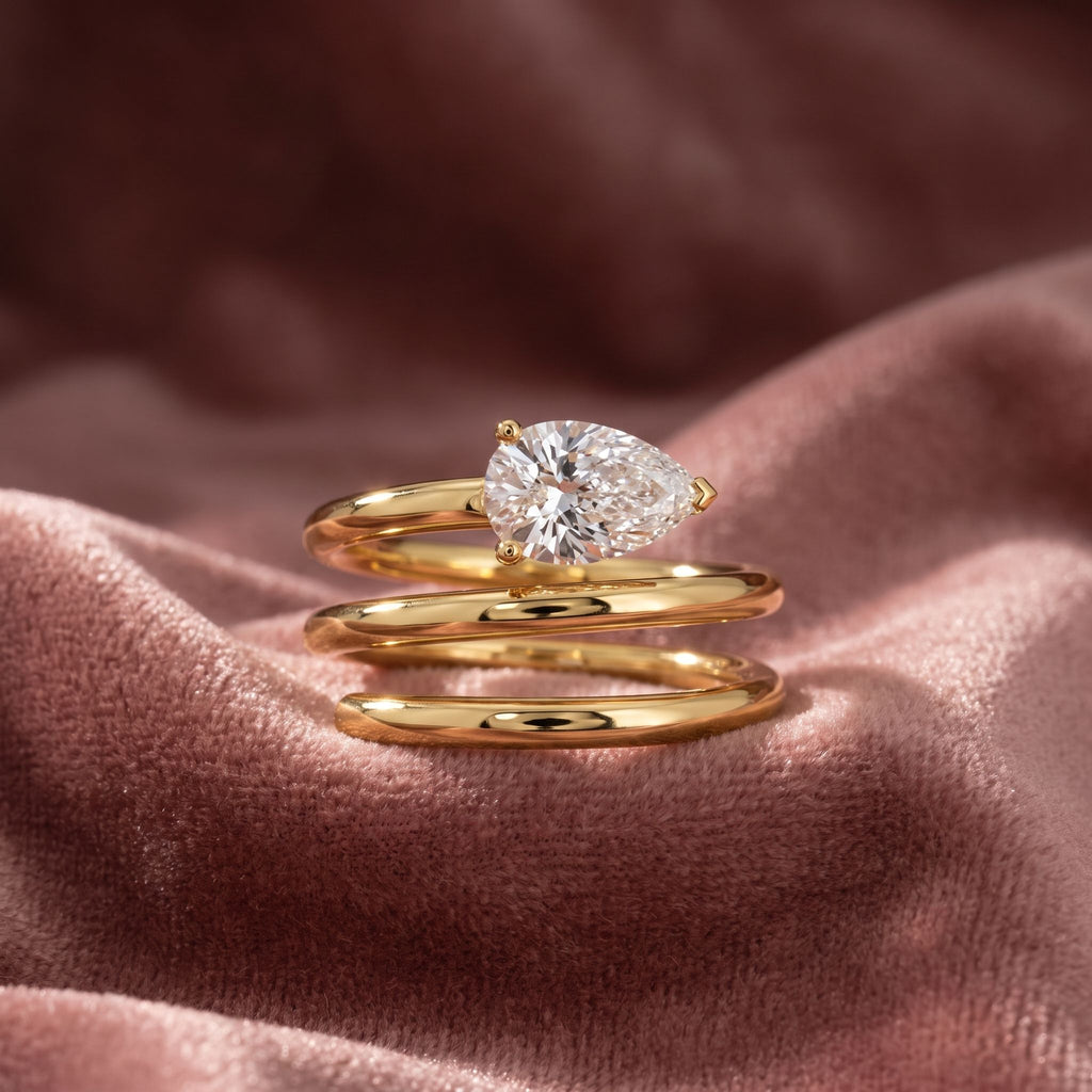 18K Bespoke Diamond Ring — AI cloth, in-house