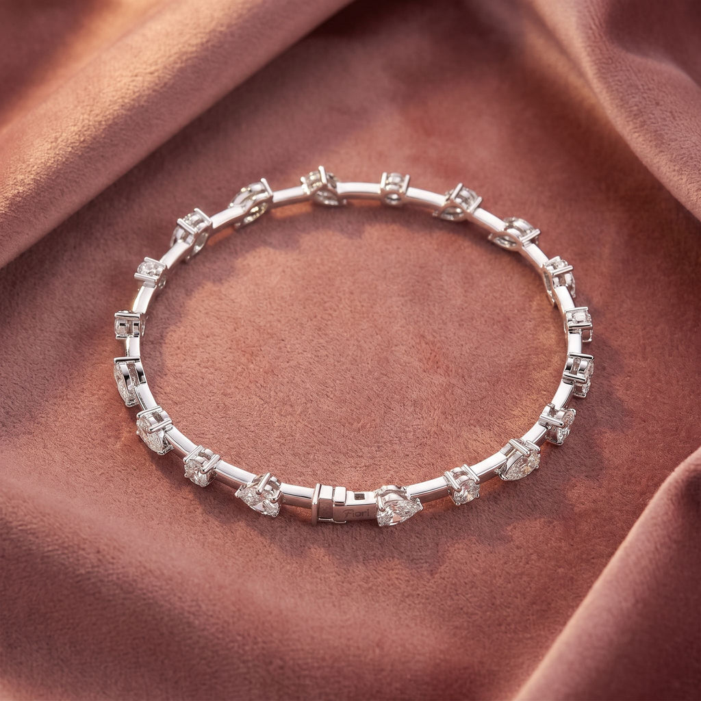 18K Mixed-Cut Diamond Bracelet — AI cloth, in-house