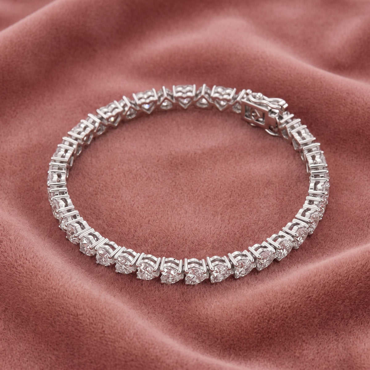 18K Heart Diamond Bracelet — AI cloth, in-house