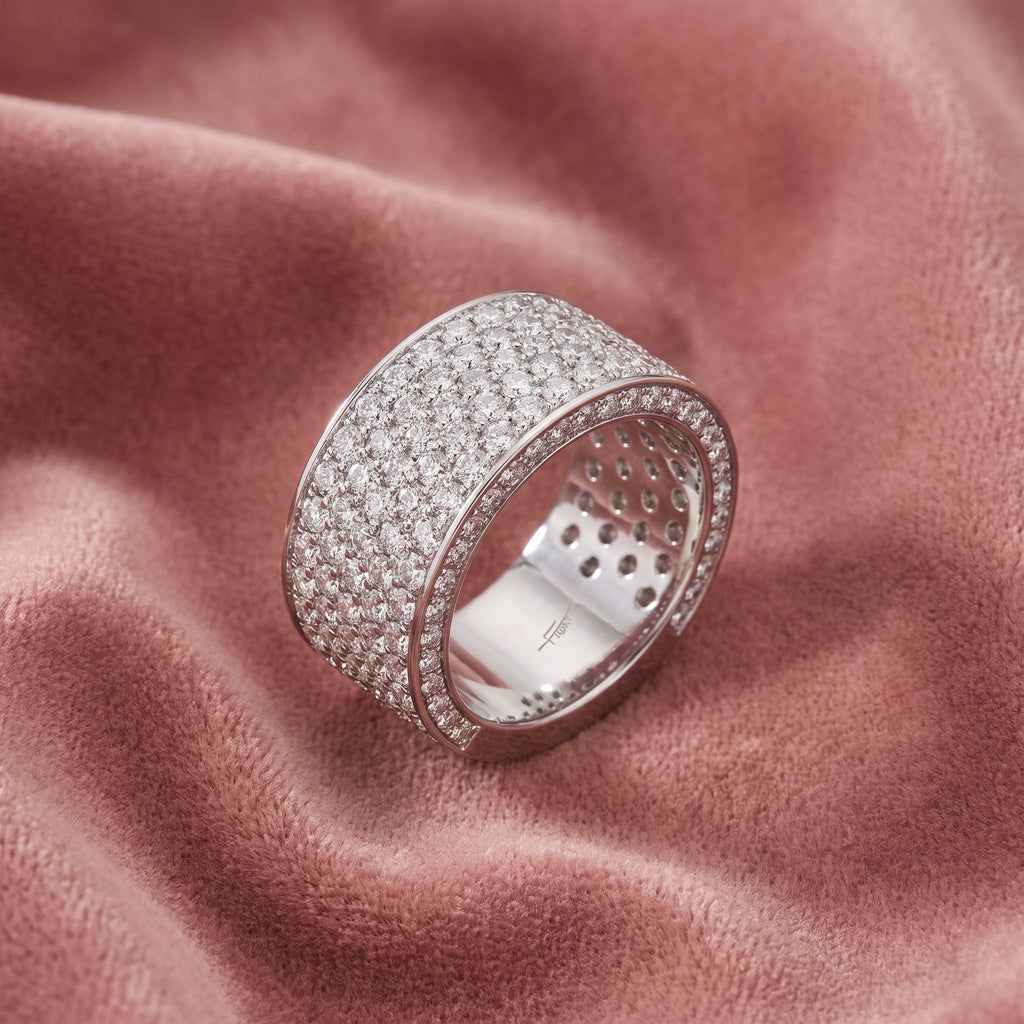 18K Bespoke Pavé Round Diamond Ring — AI cloth, in-house