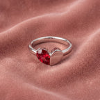 18K Solitaire Heart Diamond Ring — AI cloth, in-house