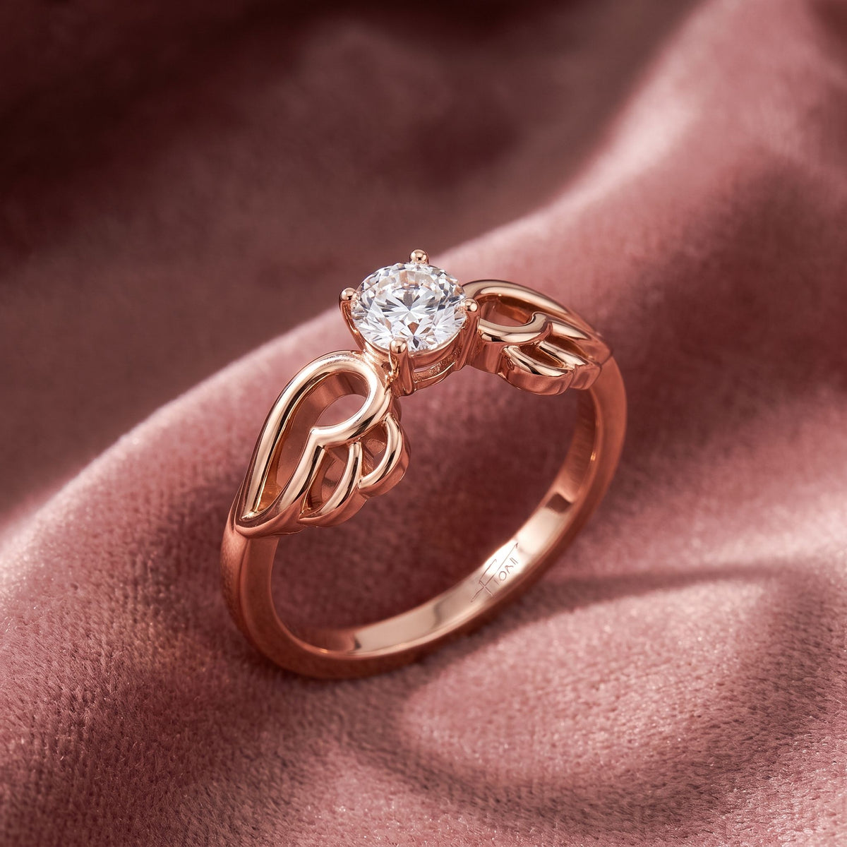 18K Round Diamond Ring — AI cloth, in-house