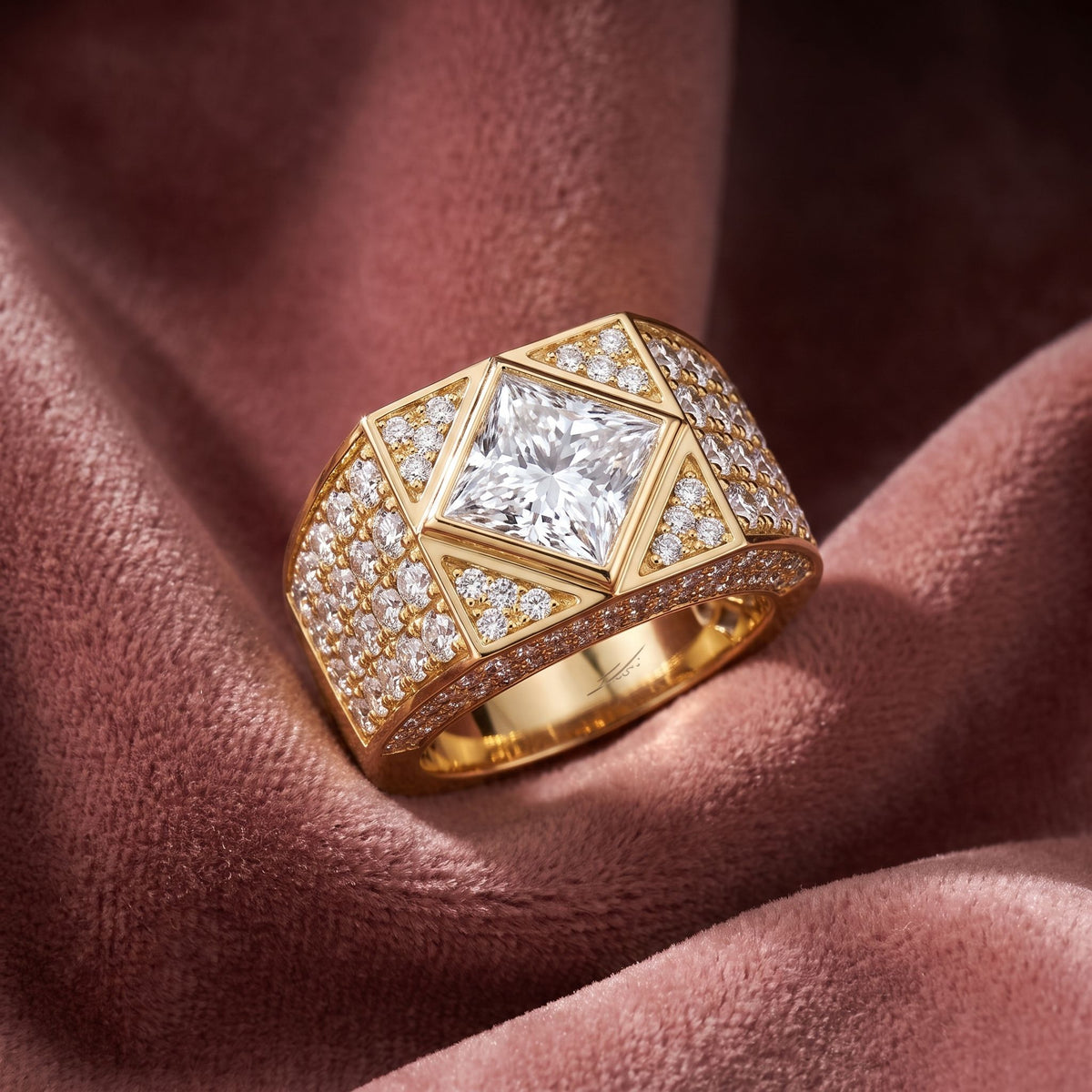 18K Bespoke Pave Diamond Ring — AI cloth, in-house