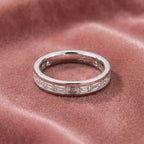 18K Emerald Diamond Band Ring — AI cloth, in-house
