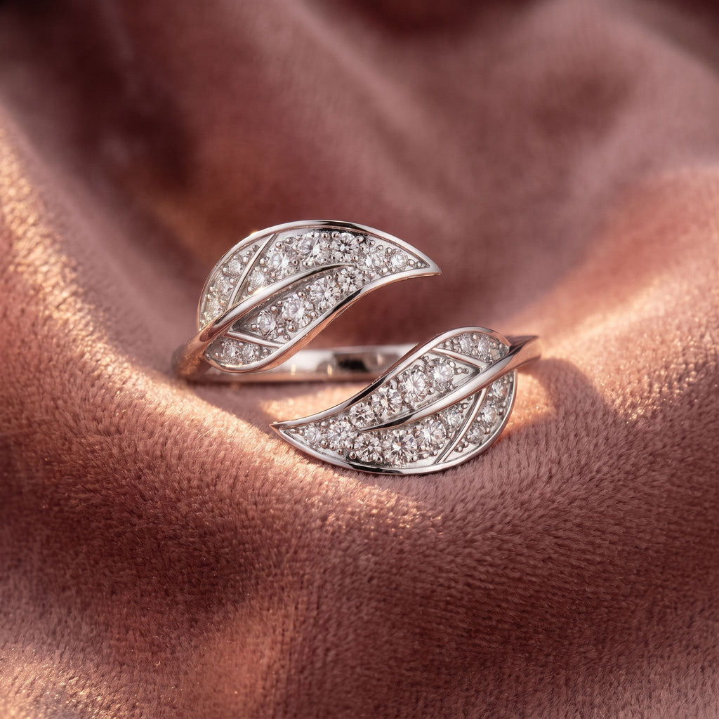 18K Leaf Round Diamond Ring — AI cloth, in-house