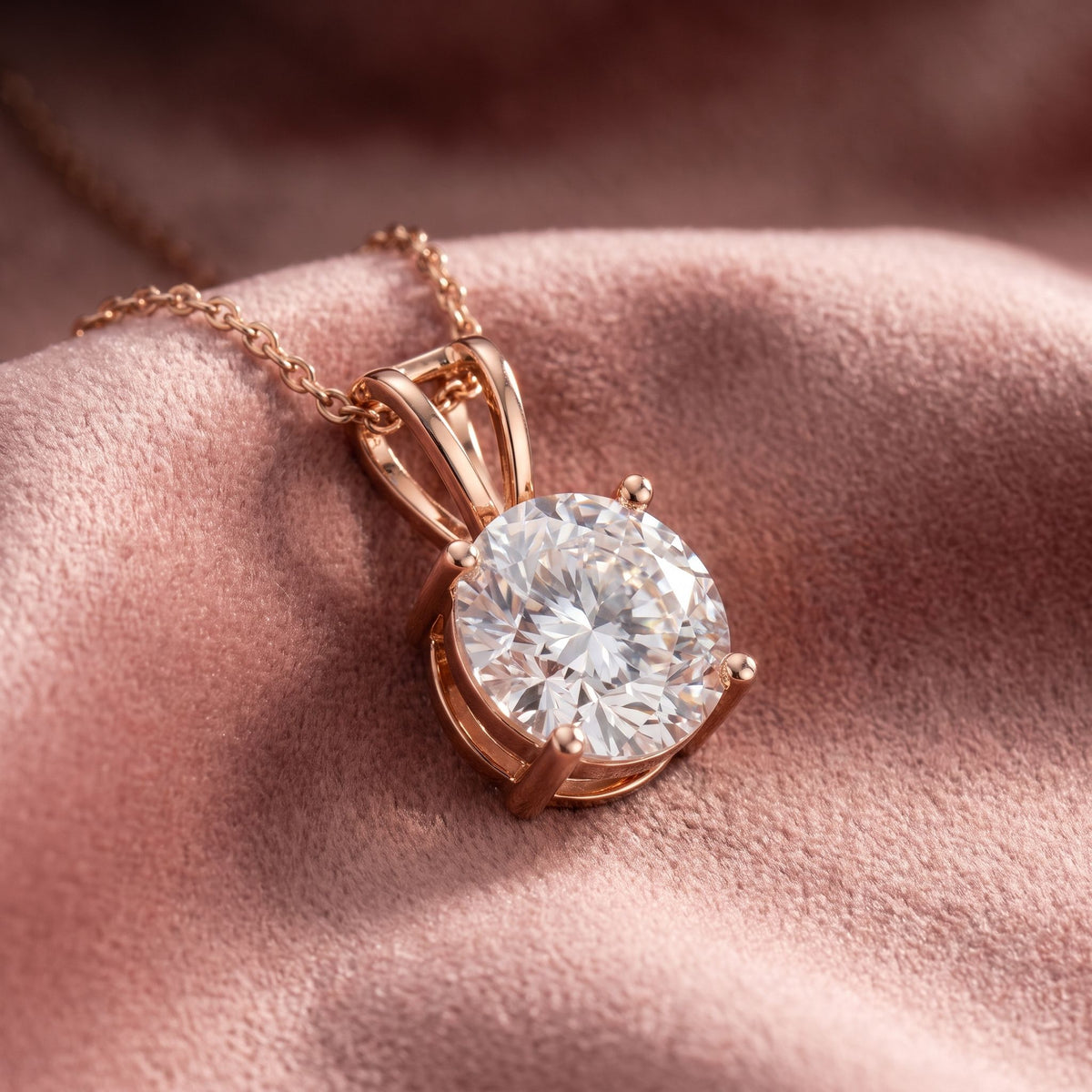 18K Solitaire Diamond Pendant — AI cloth, in-house