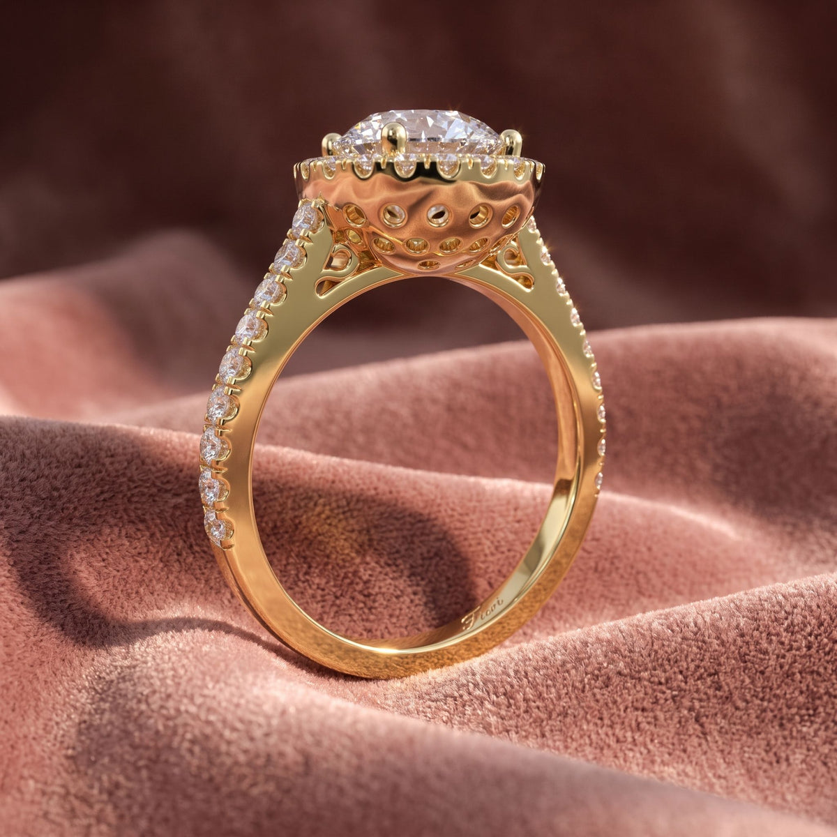 18K Halo Round Diamond Engagement Ring — AI cloth, in-house